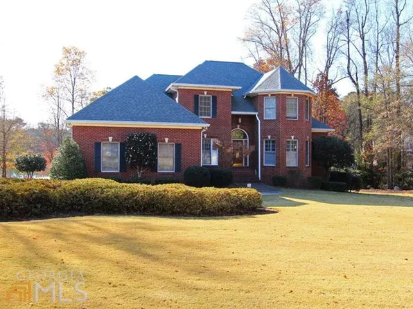 187 Hidden Lakes Dr, Carrollton, GA 30116