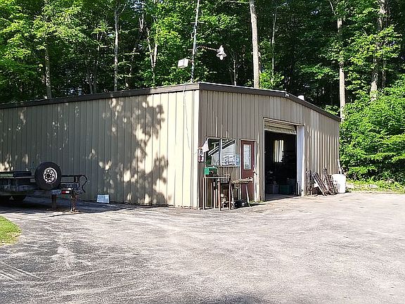 4th image of W5223 County Road A N