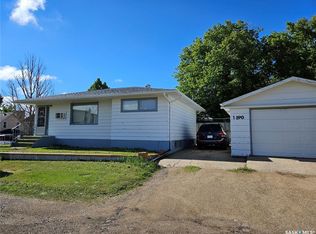 1290 Wolfe Ave, Moose Jaw, SK S6H1K2