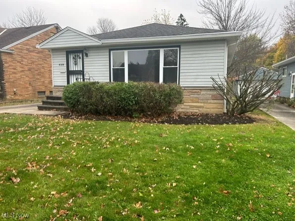 4384 Adrian Rd, South Euclid, OH 44121