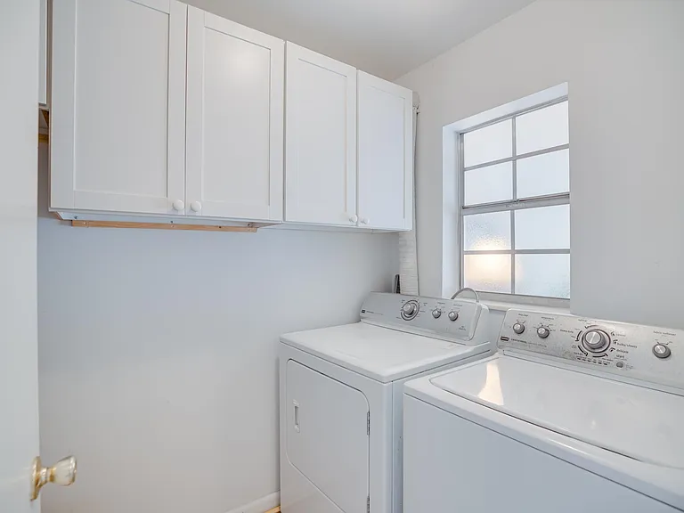 2722 Cardinal Dr — Photo 31