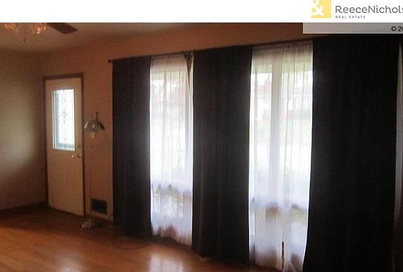 5th image of 5618 N Colrain Ave