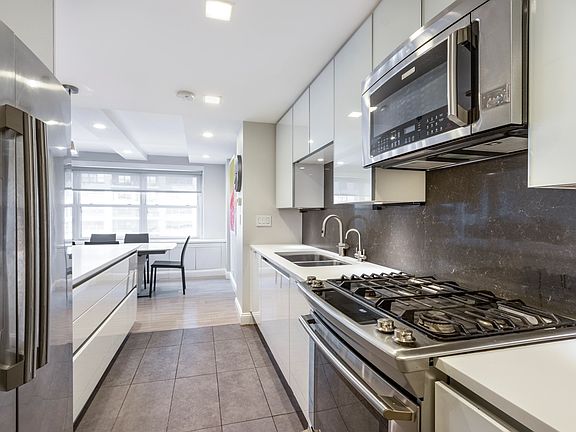 3rd image of 150 W End Ave Unit 15MN