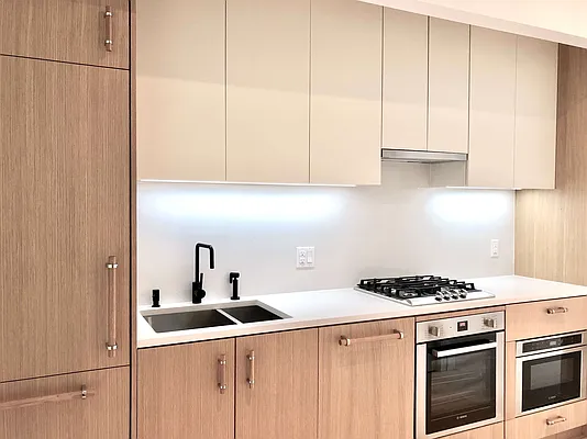 Rented by Ankor Management | media 13