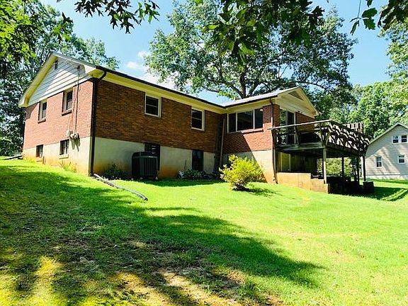2nd image of 103 Wintergreen Ave