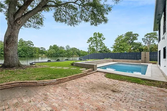 8 Park Island Dr — Photo 31