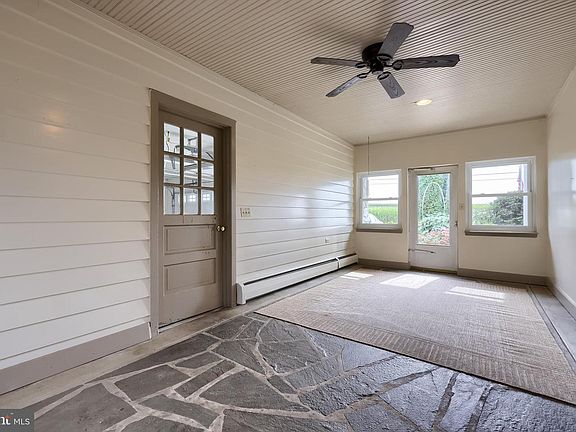 5th image of 210 Stevens Rd