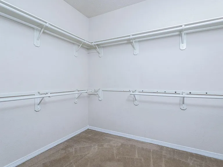 28610 Hidden Cove Dr — Photo 20