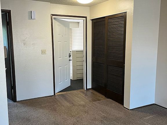 3rd image of 328 91st Ave NE APT 4