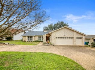 20511 Highland Lake Dr, Lago Vista, TX 78645