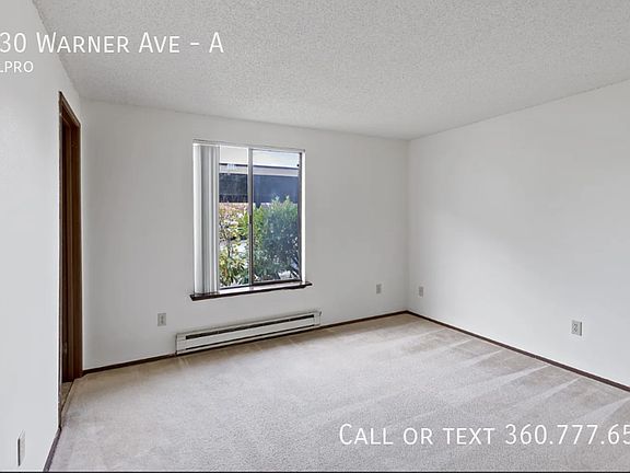 4th image of 2630 Warner Ave Unit A
