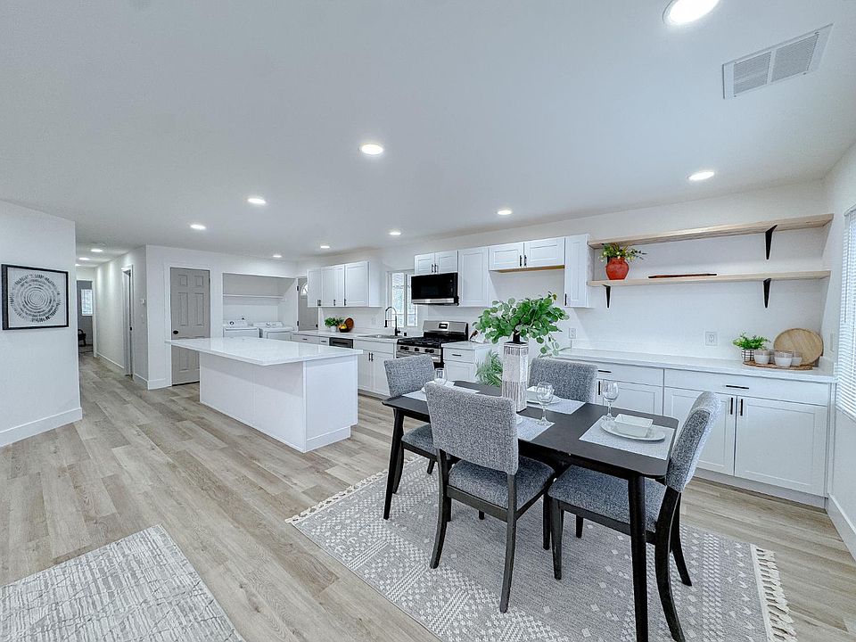 1st image of 7337 Topanga Ln #28