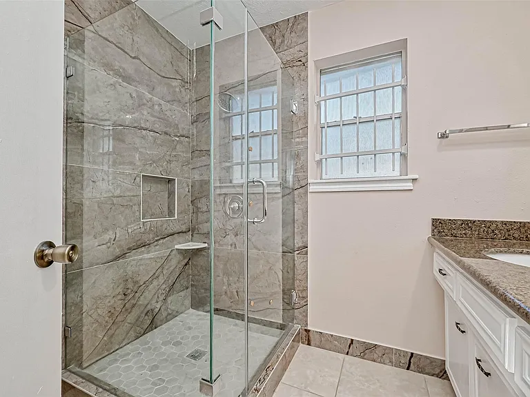 11503 High Star Dr — Photo 42