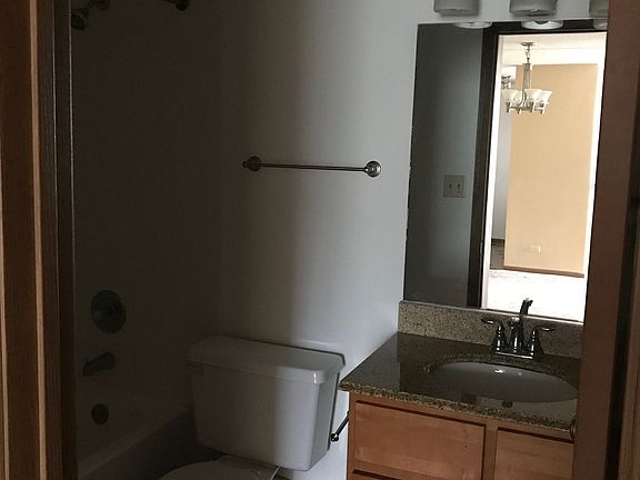 3rd image of 75 Kristin Cir Unit 225