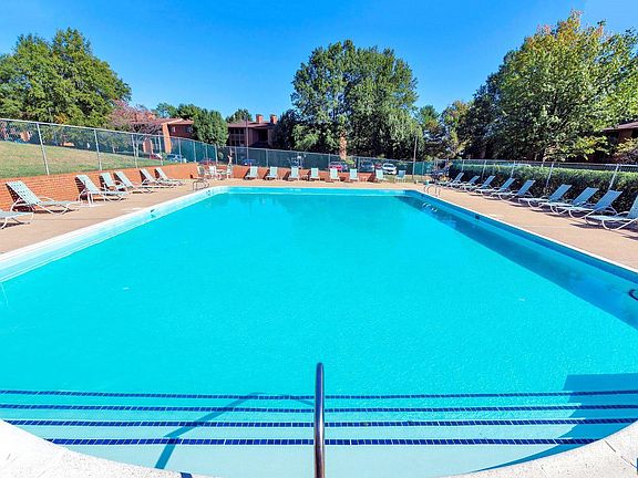 5th image of 101 Turtle Creek Rd APT 5