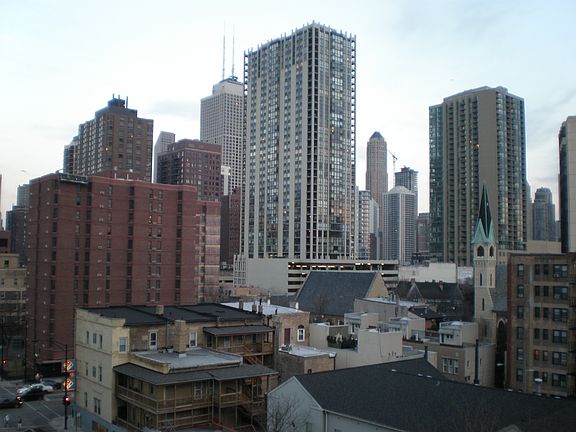 5th image of 1212 N Lasalle St #709
