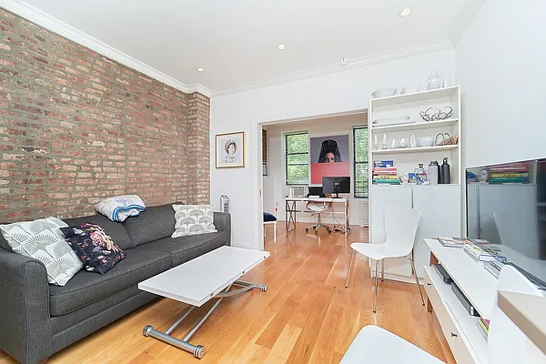 Rented by Living New York | media 26