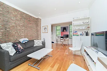 Rented by Living New York