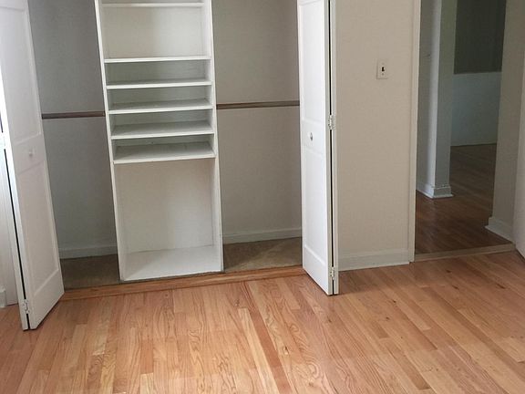 3rd image of 260-18 73rd Ave