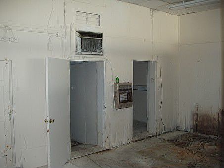2nd image of 260 E Main St