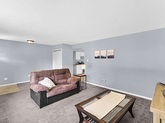 5th image of 115 E 56th Ave