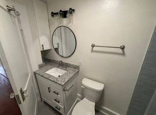 702 E Henry St APT B, Savannah, GA 31401