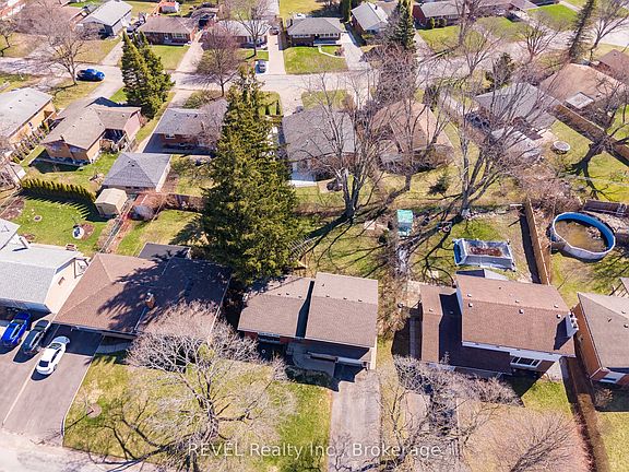 3rd image of 190 Willson Rd