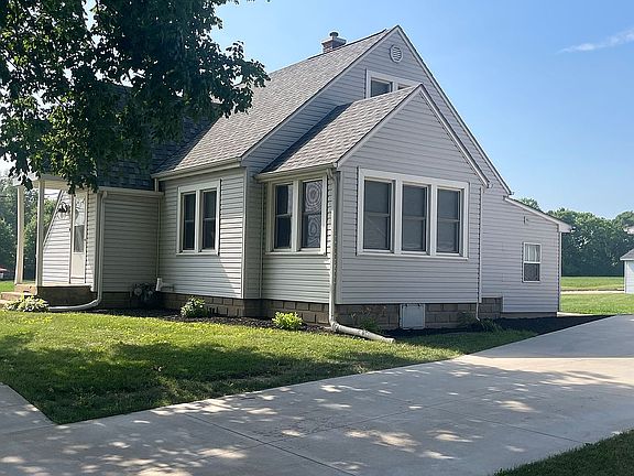 3rd image of 2306 W 4th St