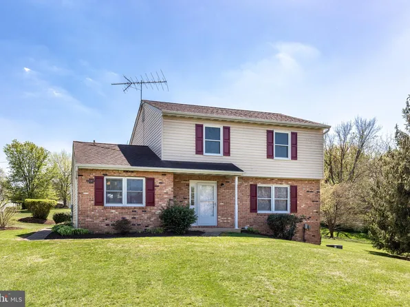 3252 Hawks Hill Rd, New Windsor, MD 21776