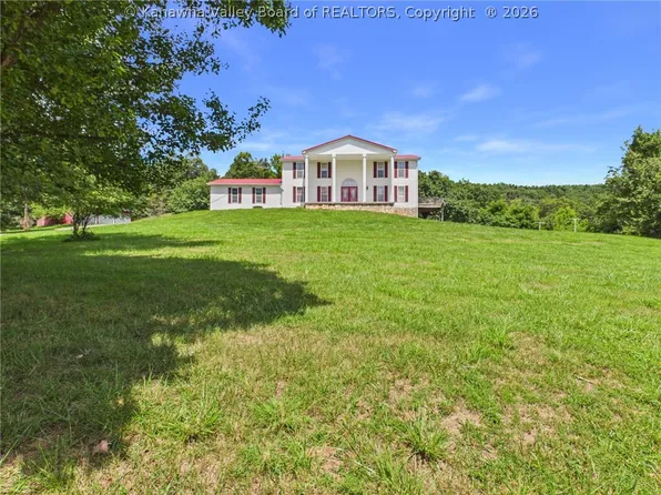 778 Medina Rd, Sandyville, WV 25275
