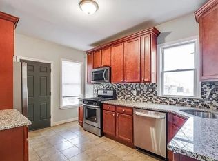 36 Dwight St #1, Jersey City, NJ 07305