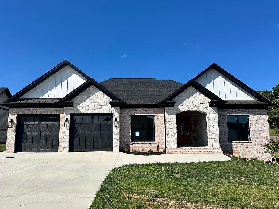 1st image of 16 Crest Ridge Ct