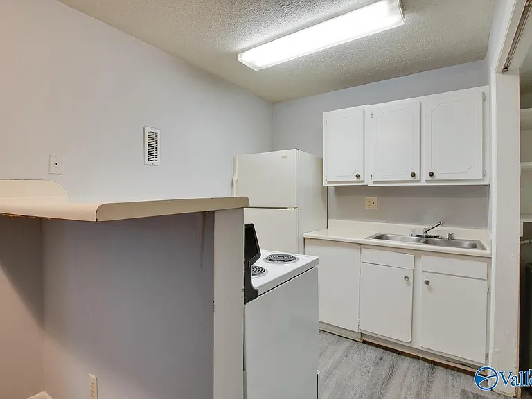 4906 Cotton Row NW #B — Photo 14