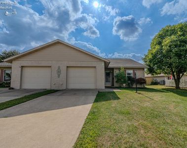 230 Highland Ave, Bellevue, OH, 44811