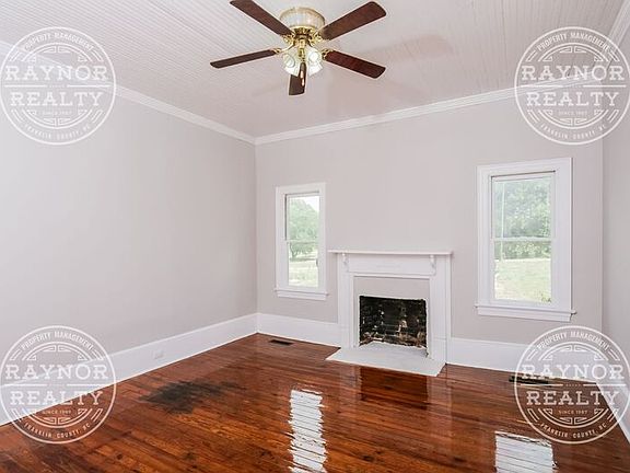 4th image of 2511 Laurel Mill Rd