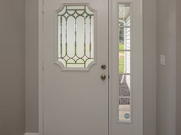 2nd image of 15377 Highland Park