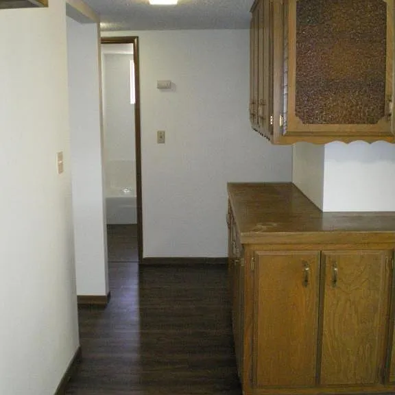 597 Montebello Pl — Photo 6