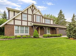 1317 Hampton Ln, Mundelein, IL