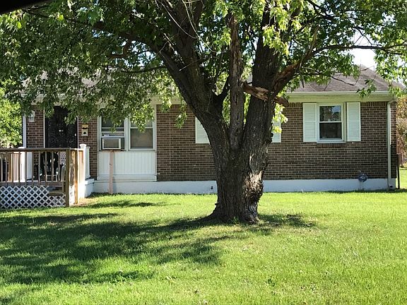 2nd image of 903 Liston Ln