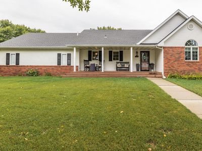 609 Huron Dr, Bismarck, ND, 58503