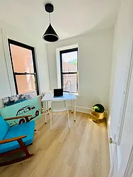 Rented by REALTY QUEST NEW YORK INC