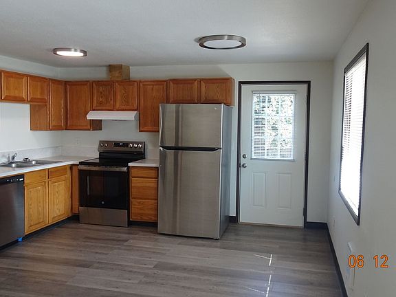 5th image of 2175 NE Lilac Ct