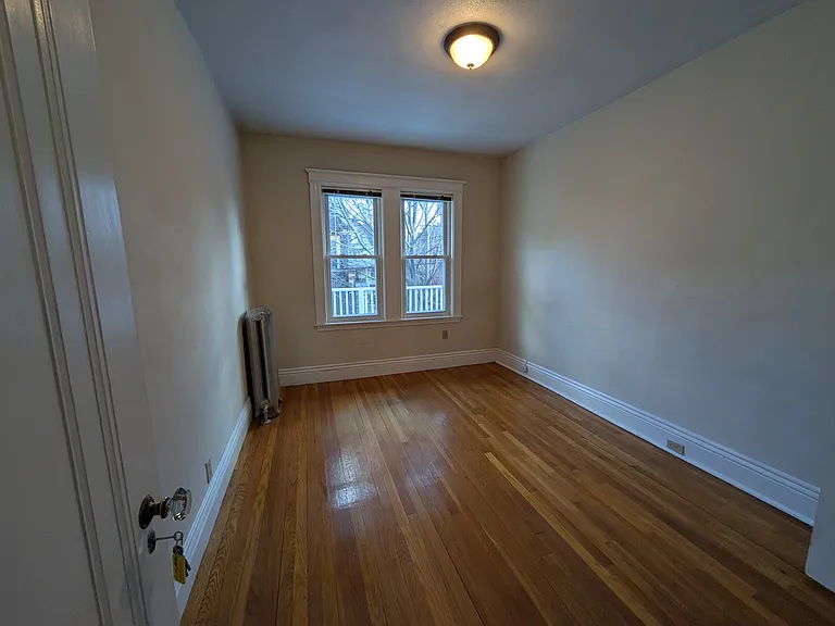 Rear bedroom