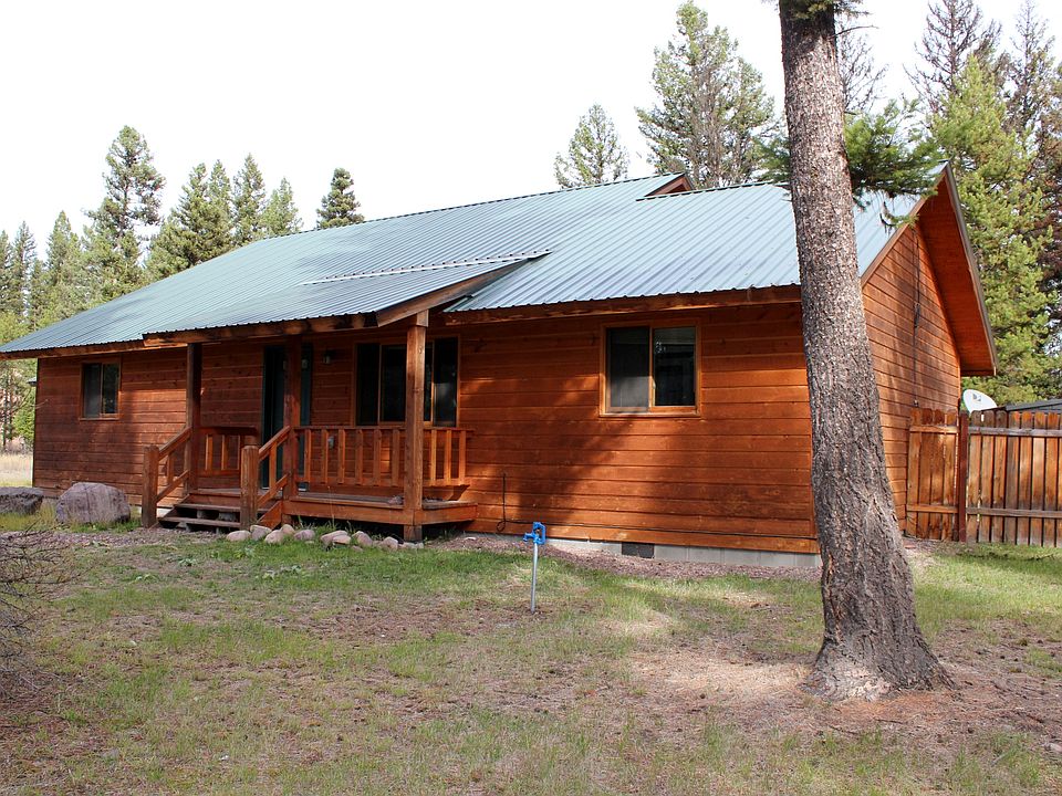 1st image of 132 Sequoia Ct