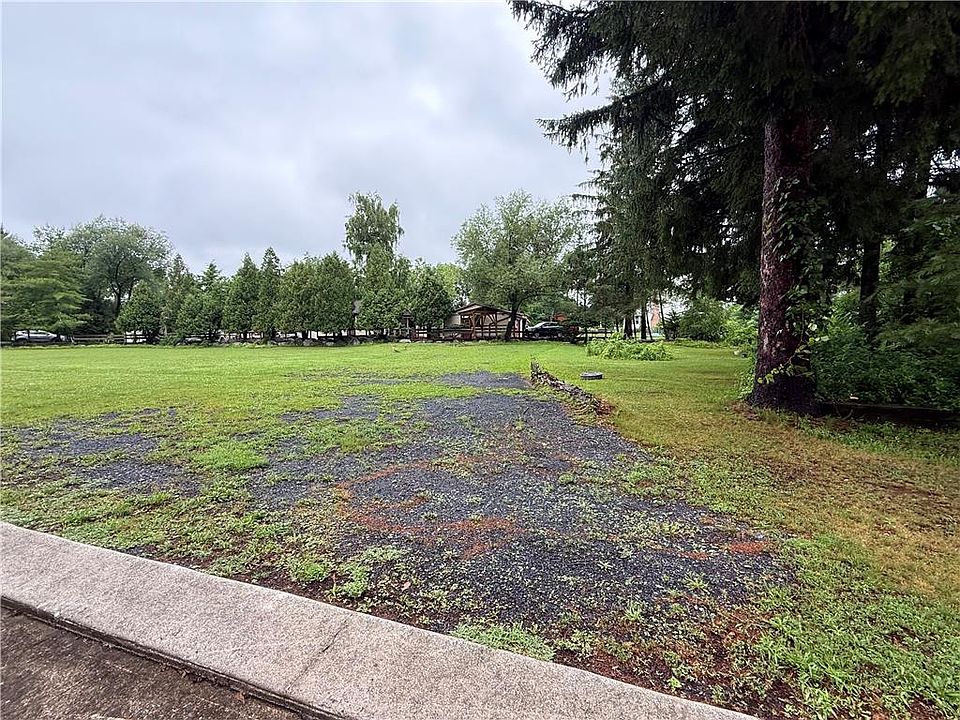 1st image of 825 Sunrise Blvd