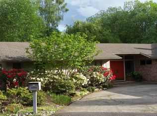 6960 SW Raleighwood Ln, Portland, OR 97225