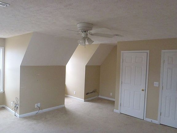 5th image of 909 Buckhaven Dr