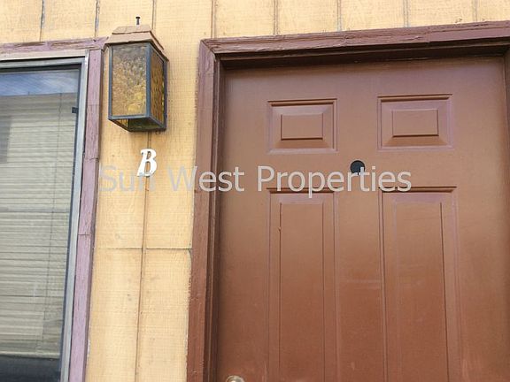 2nd image of 1705 Cliffside Dr APT B
