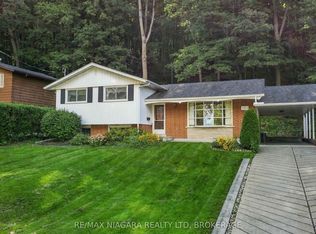 150 Woodside Dr, Saint Catharines, ON L2T 1X2