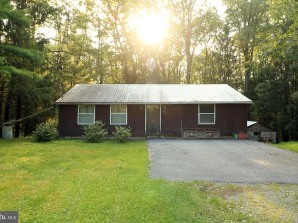 313 Greens Valley Rd, Centre Hall, PA 16828